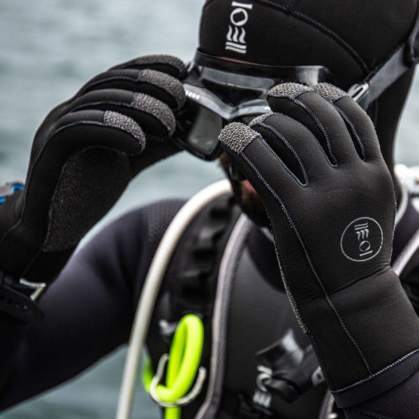Fourth Element - 5mm Kevlar Hydrolock Gloves